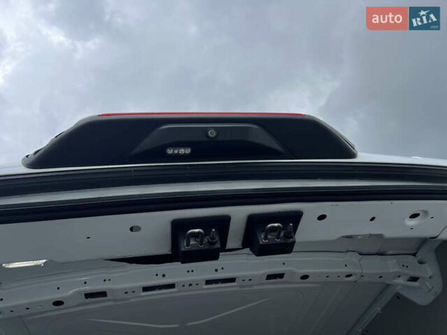 Белый Форд Транзит, объемом двигателя 2 л и пробегом 254 тыс. км за 17555 $, фото 26 на Automoto.ua