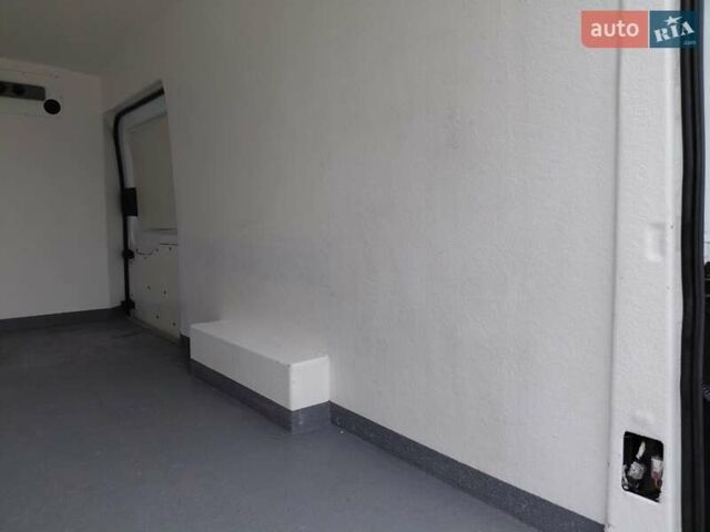 Белый Форд Транзит, объемом двигателя 2 л и пробегом 328 тыс. км за 19600 $, фото 30 на Automoto.ua