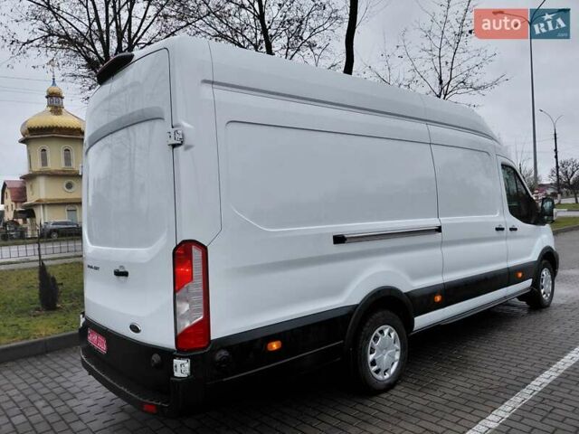 Белый Форд Транзит, объемом двигателя 2 л и пробегом 328 тыс. км за 19600 $, фото 5 на Automoto.ua