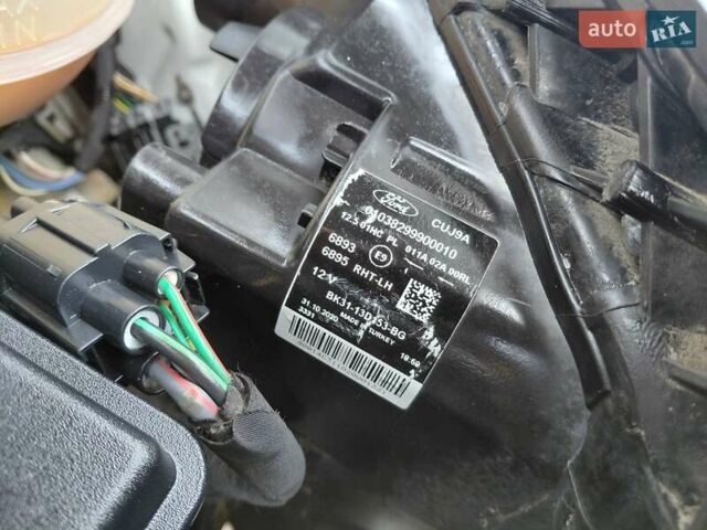 Білий Форд Транзит, об'ємом двигуна 2 л та пробігом 243 тис. км за 15600 $, фото 7 на Automoto.ua