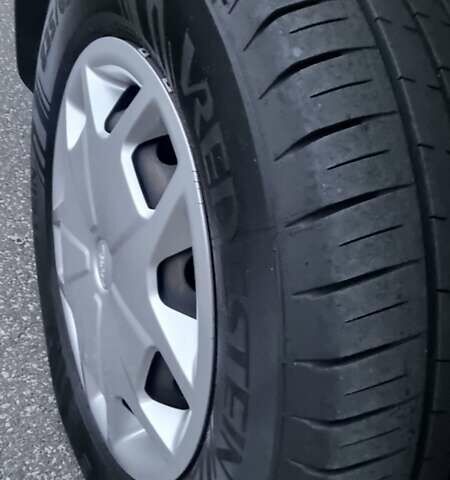 Белый Форд Транзит, объемом двигателя 2 л и пробегом 157 тыс. км за 19999 $, фото 28 на Automoto.ua