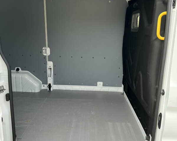 Білий Форд Транзит, об'ємом двигуна 2 л та пробігом 186 тис. км за 17700 $, фото 15 на Automoto.ua