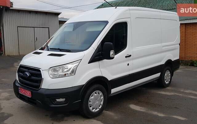 Белый Форд Транзит, объемом двигателя 2 л и пробегом 208 тыс. км за 15800 $, фото 2 на Automoto.ua