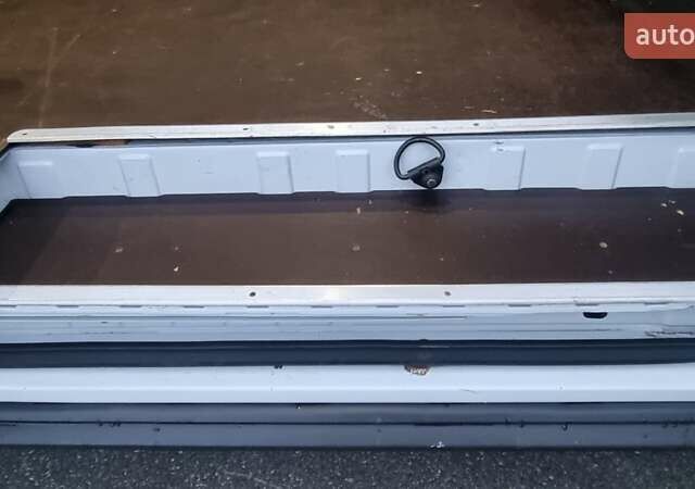 Белый Форд Транзит, объемом двигателя 2 л и пробегом 157 тыс. км за 19999 $, фото 16 на Automoto.ua