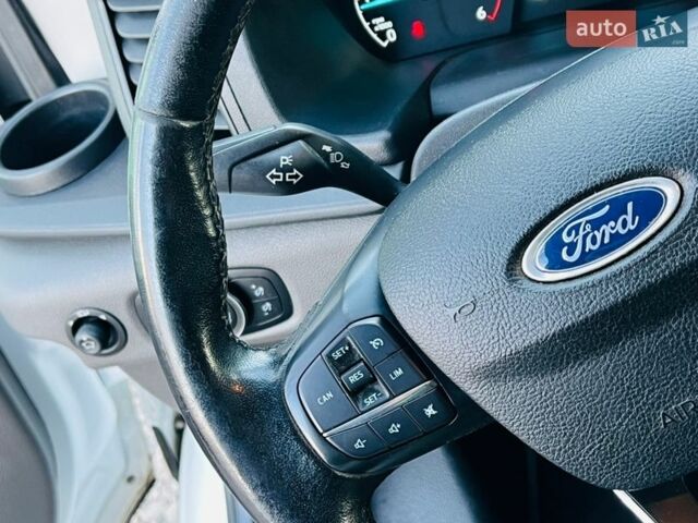 Белый Форд Транзит, объемом двигателя 2 л и пробегом 270 тыс. км за 17900 $, фото 19 на Automoto.ua