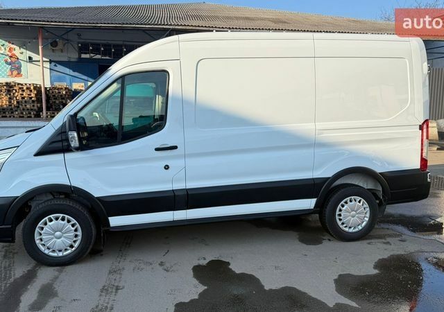 Белый Форд Транзит, объемом двигателя 2 л и пробегом 164 тыс. км за 19500 $, фото 6 на Automoto.ua