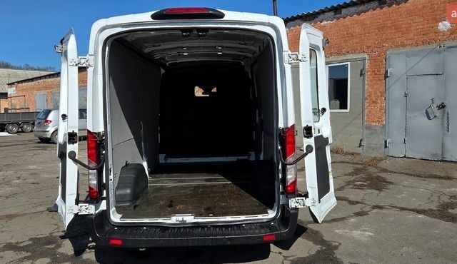 Белый Форд Транзит, объемом двигателя 2 л и пробегом 250 тыс. км за 16500 $, фото 51 на Automoto.ua