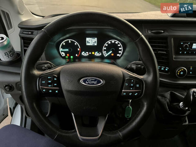 Белый Форд Транзит, объемом двигателя 2 л и пробегом 210 тыс. км за 16999 $, фото 12 на Automoto.ua