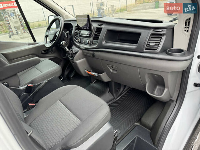 Белый Форд Транзит, объемом двигателя 2 л и пробегом 195 тыс. км за 18900 $, фото 53 на Automoto.ua