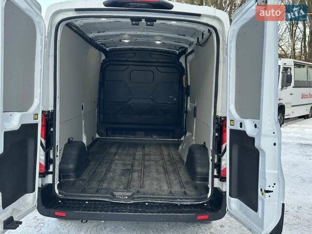 Білий Форд Транзит, об'ємом двигуна 2 л та пробігом 203 тис. км за 18900 $, фото 21 на Automoto.ua