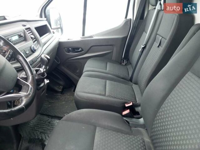 Белый Форд Транзит, объемом двигателя 2 л и пробегом 228 тыс. км за 17300 $, фото 7 на Automoto.ua