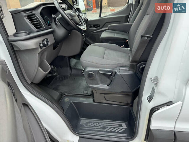 Белый Форд Транзит, объемом двигателя 2 л и пробегом 195 тыс. км за 18900 $, фото 34 на Automoto.ua