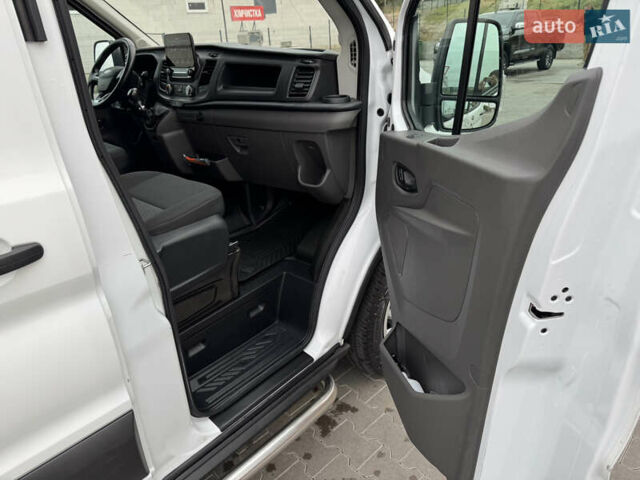 Белый Форд Транзит, объемом двигателя 2 л и пробегом 195 тыс. км за 18900 $, фото 50 на Automoto.ua