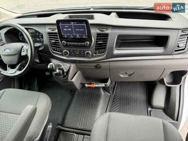 Белый Форд Транзит, объемом двигателя 2 л и пробегом 195 тыс. км за 18900 $, фото 41 на Automoto.ua