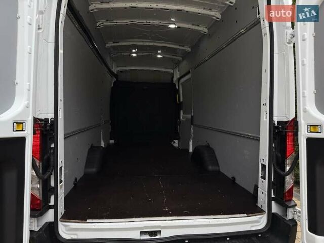 Белый Форд Транзит, объемом двигателя 2 л и пробегом 157 тыс. км за 18500 $, фото 50 на Automoto.ua