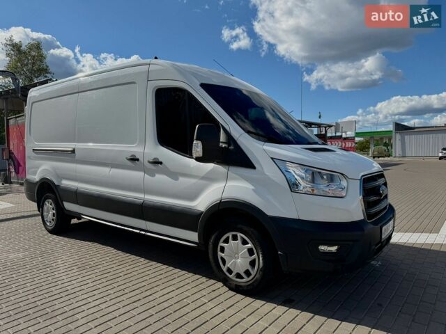 Белый Форд Транзит, объемом двигателя 2 л и пробегом 224 тыс. км за 19200 $, фото 1 на Automoto.ua