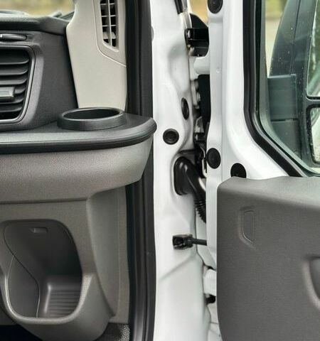 Белый Форд Транзит, объемом двигателя 2 л и пробегом 137 тыс. км за 19800 $, фото 36 на Automoto.ua