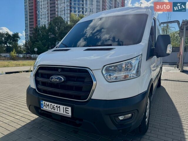 Белый Форд Транзит, объемом двигателя 2 л и пробегом 224 тыс. км за 19200 $, фото 3 на Automoto.ua