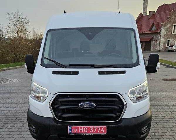 Белый Форд Транзит, объемом двигателя 2 л и пробегом 226 тыс. км за 17900 $, фото 4 на Automoto.ua