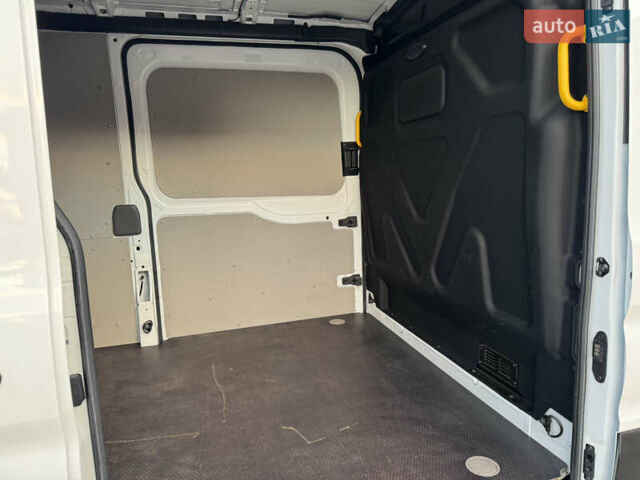 Білий Форд Транзит, об'ємом двигуна 2 л та пробігом 231 тис. км за 18800 $, фото 32 на Automoto.ua