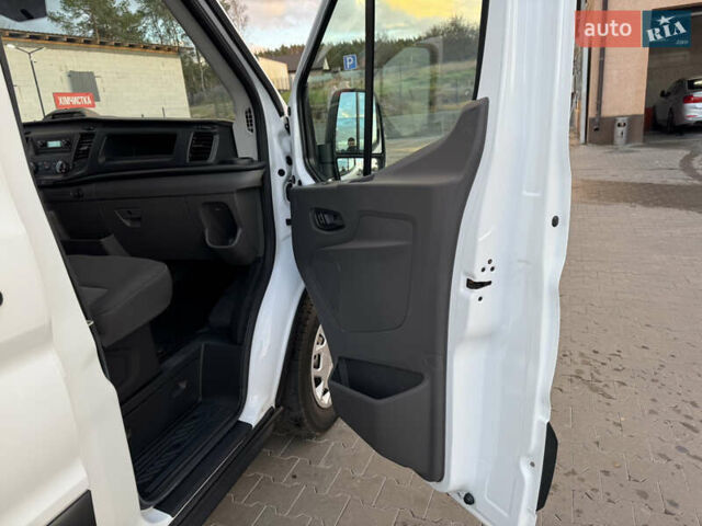 Білий Форд Транзит, об'ємом двигуна 2 л та пробігом 231 тис. км за 18800 $, фото 28 на Automoto.ua
