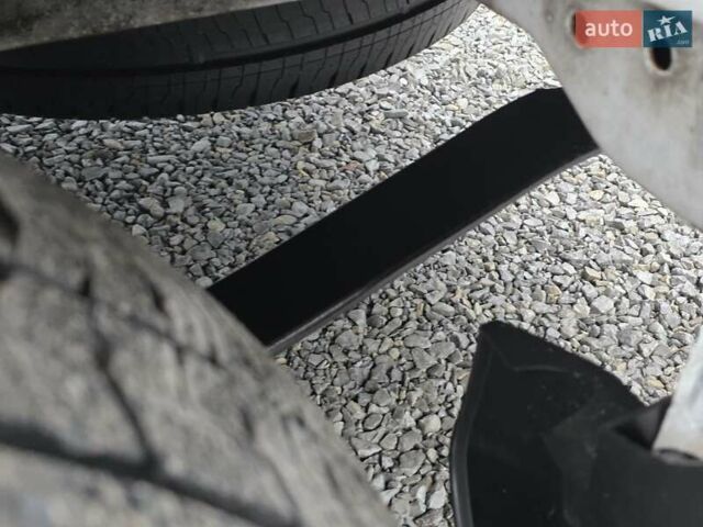 Белый Форд Транзит, объемом двигателя 2 л и пробегом 77 тыс. км за 26499 $, фото 27 на Automoto.ua