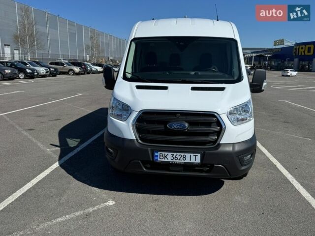 Белый Форд Транзит, объемом двигателя 2 л и пробегом 57 тыс. км за 26500 $, фото 1 на Automoto.ua