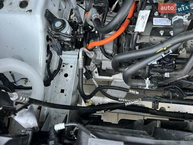 Белый Форд Транзит, объемом двигателя 0 л и пробегом 39 тыс. км за 39999 $, фото 5 на Automoto.ua