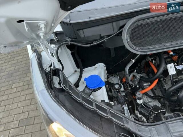 Белый Форд Транзит, объемом двигателя 0 л и пробегом 39 тыс. км за 39999 $, фото 7 на Automoto.ua