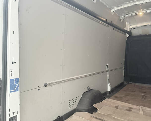 Білий Форд Транзит, об'ємом двигуна 2 л та пробігом 17 тис. км за 37500 $, фото 16 на Automoto.ua