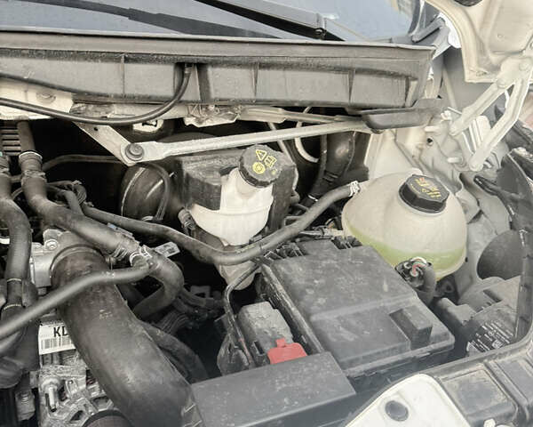 Білий Форд Транзит, об'ємом двигуна 2 л та пробігом 17 тис. км за 37500 $, фото 36 на Automoto.ua