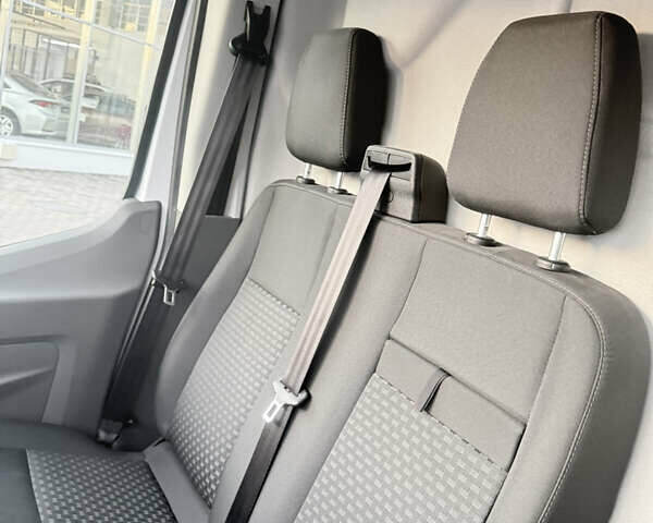 Білий Форд Транзит, об'ємом двигуна 2 л та пробігом 17 тис. км за 37500 $, фото 30 на Automoto.ua