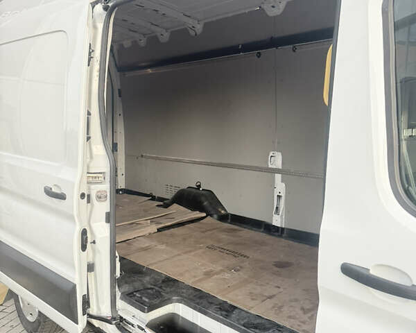 Білий Форд Транзит, об'ємом двигуна 2 л та пробігом 17 тис. км за 37500 $, фото 12 на Automoto.ua