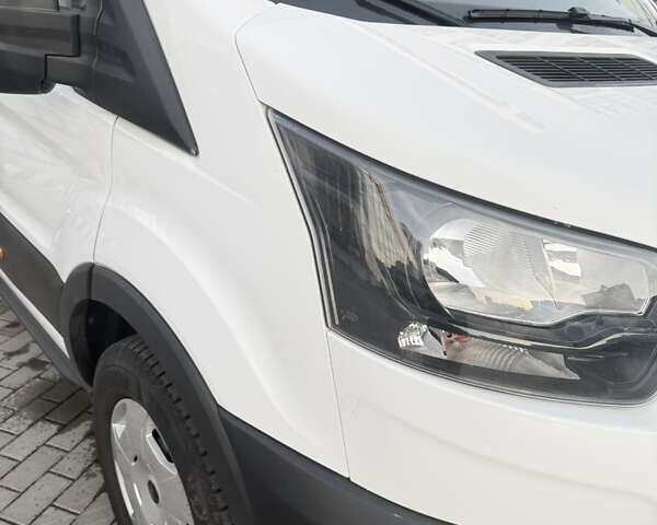 Білий Форд Транзит, об'ємом двигуна 2 л та пробігом 17 тис. км за 37500 $, фото 10 на Automoto.ua