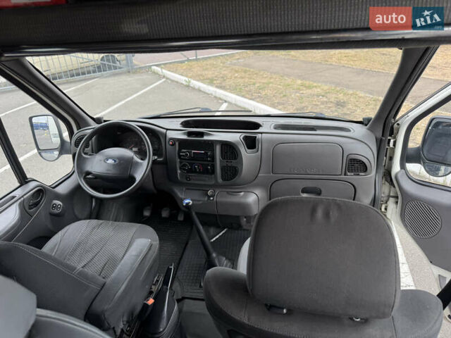 Белый Форд Транзит, объемом двигателя 2 л и пробегом 273 тыс. км за 4000 $, фото 38 на Automoto.ua