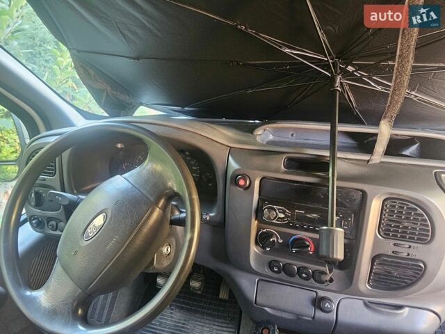 Білий Форд Транзит, об'ємом двигуна 2.4 л та пробігом 230 тис. км за 7000 $, фото 5 на Automoto.ua