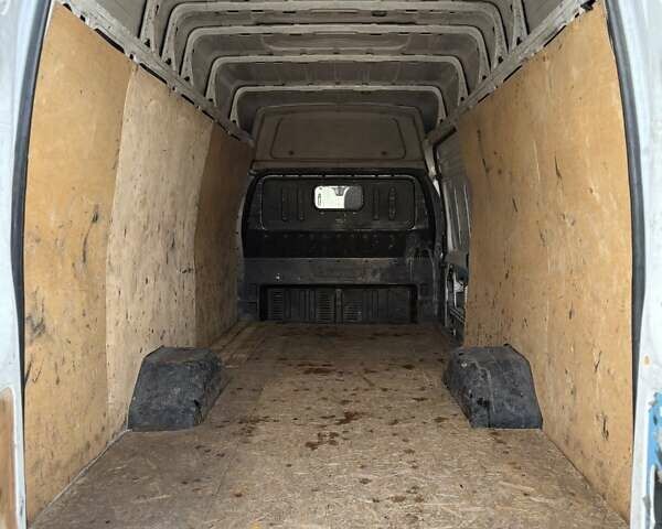 Белый Форд Транзит, объемом двигателя 2.4 л и пробегом 274 тыс. км за 6900 $, фото 12 на Automoto.ua