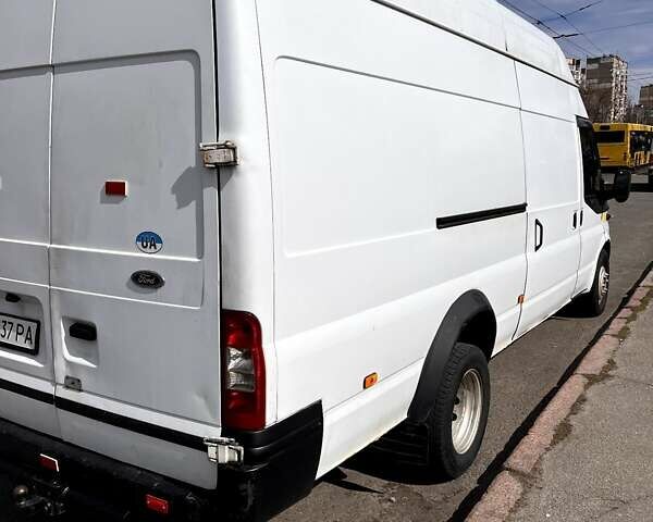 Білий Форд Транзит, об'ємом двигуна 2.4 л та пробігом 607 тис. км за 6500 $, фото 2 на Automoto.ua
