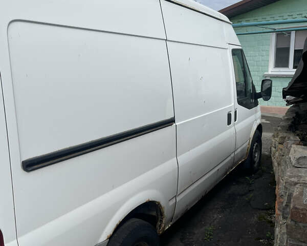 Белый Форд Транзит, объемом двигателя 2.2 л и пробегом 500 тыс. км за 3500 $, фото 2 на Automoto.ua