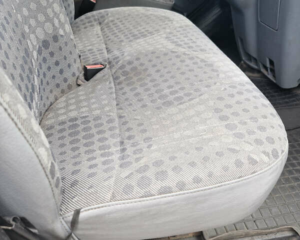 Белый Форд Транзит, объемом двигателя 2.2 л и пробегом 410 тыс. км за 9200 $, фото 13 на Automoto.ua