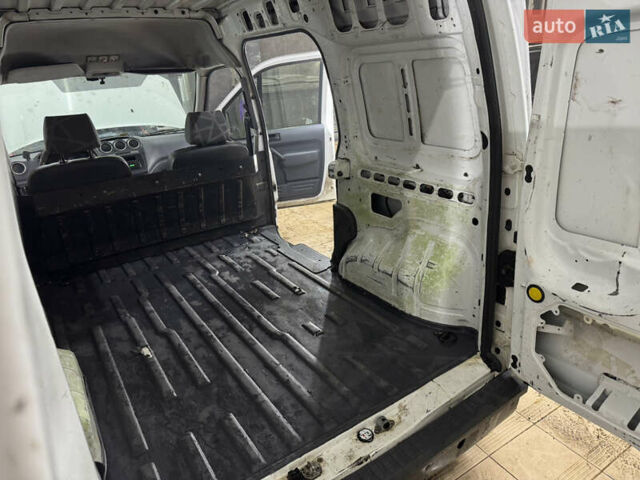 Белый Форд Транзит, объемом двигателя 1.75 л и пробегом 228 тыс. км за 4600 $, фото 34 на Automoto.ua
