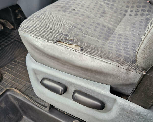 Белый Форд Транзит, объемом двигателя 2.2 л и пробегом 410 тыс. км за 9200 $, фото 12 на Automoto.ua