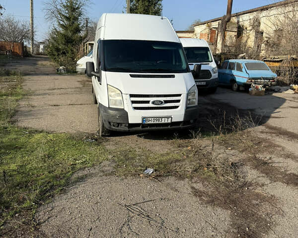 Белый Форд Транзит, объемом двигателя 2.2 л и пробегом 505 тыс. км за 8000 $, фото 1 на Automoto.ua