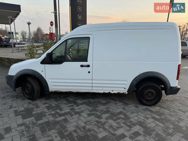 Белый Форд Транзит, объемом двигателя 1.75 л и пробегом 228 тыс. км за 4600 $, фото 3 на Automoto.ua