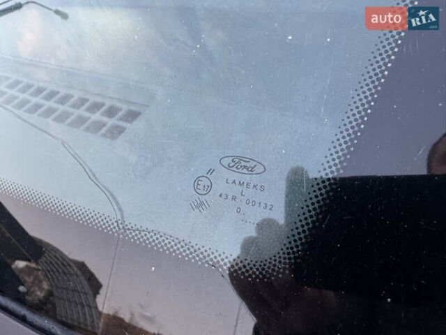 Белый Форд Транзит, объемом двигателя 1.75 л и пробегом 228 тыс. км за 4600 $, фото 31 на Automoto.ua