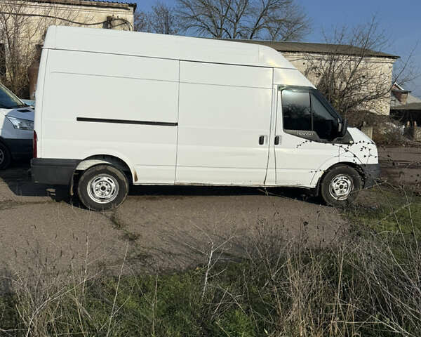 Белый Форд Транзит, объемом двигателя 2.2 л и пробегом 505 тыс. км за 8000 $, фото 4 на Automoto.ua