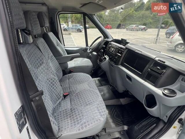 Форд Транзит 2013 в Киеве на Automoto.ua Белый Форд Транзит, объемом двигателя 2.2 л и пробегом 227 тыс. км за 8716 $, фото 7 на Automoto.ua