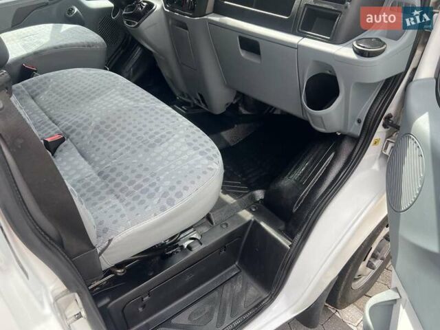 Форд Транзит 2013 в Киеве на Automoto.ua Белый Форд Транзит, объемом двигателя 2.2 л и пробегом 227 тыс. км за 8716 $, фото 8 на Automoto.ua