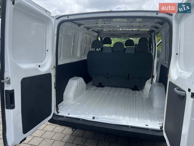 Форд Транзит 2013 в Киеве на Automoto.ua Белый Форд Транзит, объемом двигателя 2.2 л и пробегом 227 тыс. км за 8716 $, фото 13 на Automoto.ua