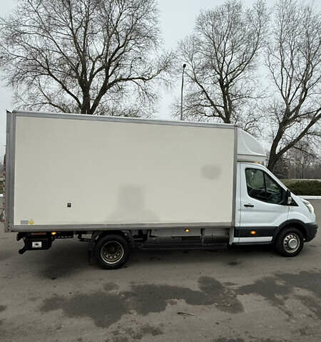 Білий Форд Транзит, об'ємом двигуна 2.2 л та пробігом 343 тис. км за 14000 $, фото 5 на Automoto.ua